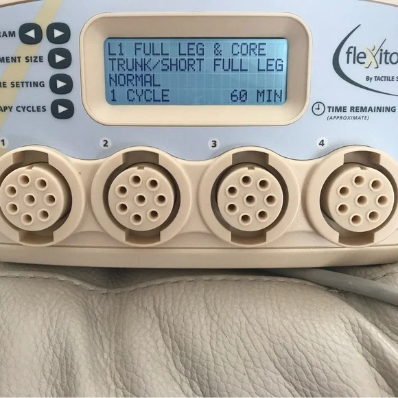 Flexitouch Compression Therapy Device Model PD32-U - Picture 4 of 9